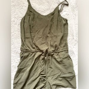 Green romper